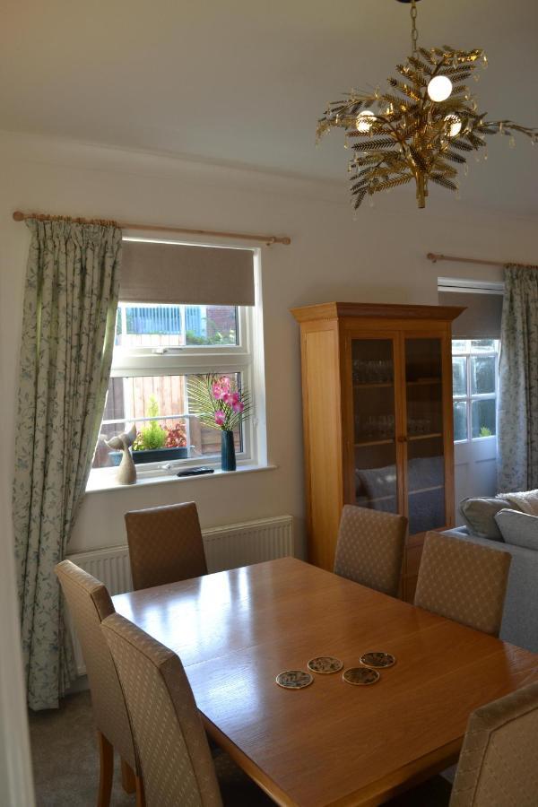 Frinton Escapes - The Cottage Extérieur photo